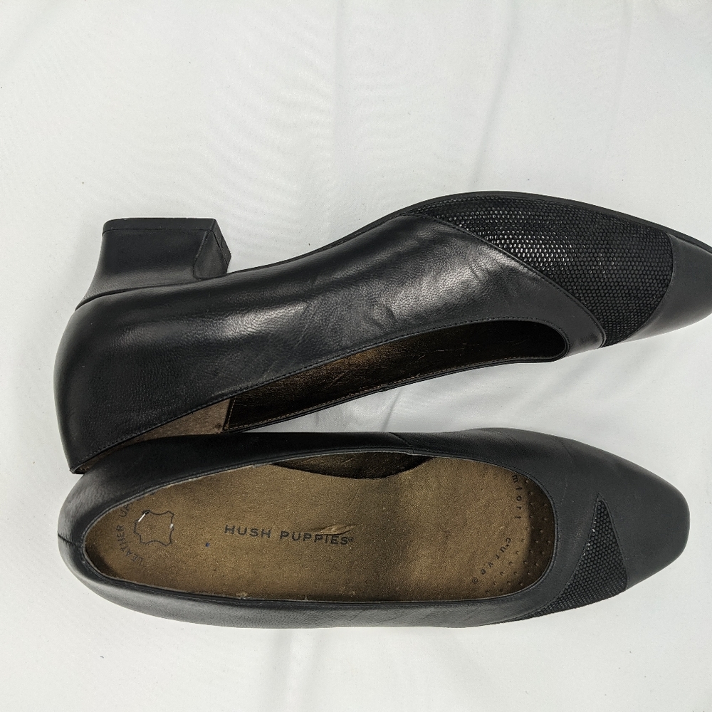 Hush puppies size 9M black pumps